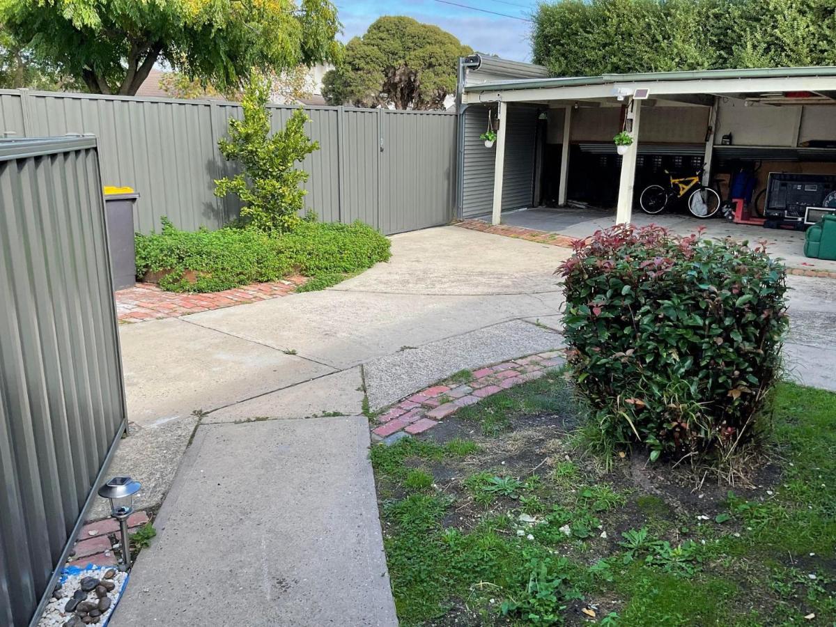Oakleigh Private Unit Vila Exterior foto