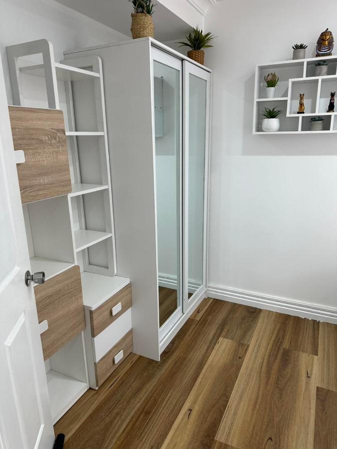 Oakleigh Private Unit Vila Exterior foto